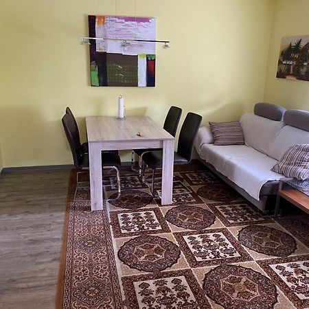 Ferienwohnung Pfeifer Friedrichsdorf Luaran gambar