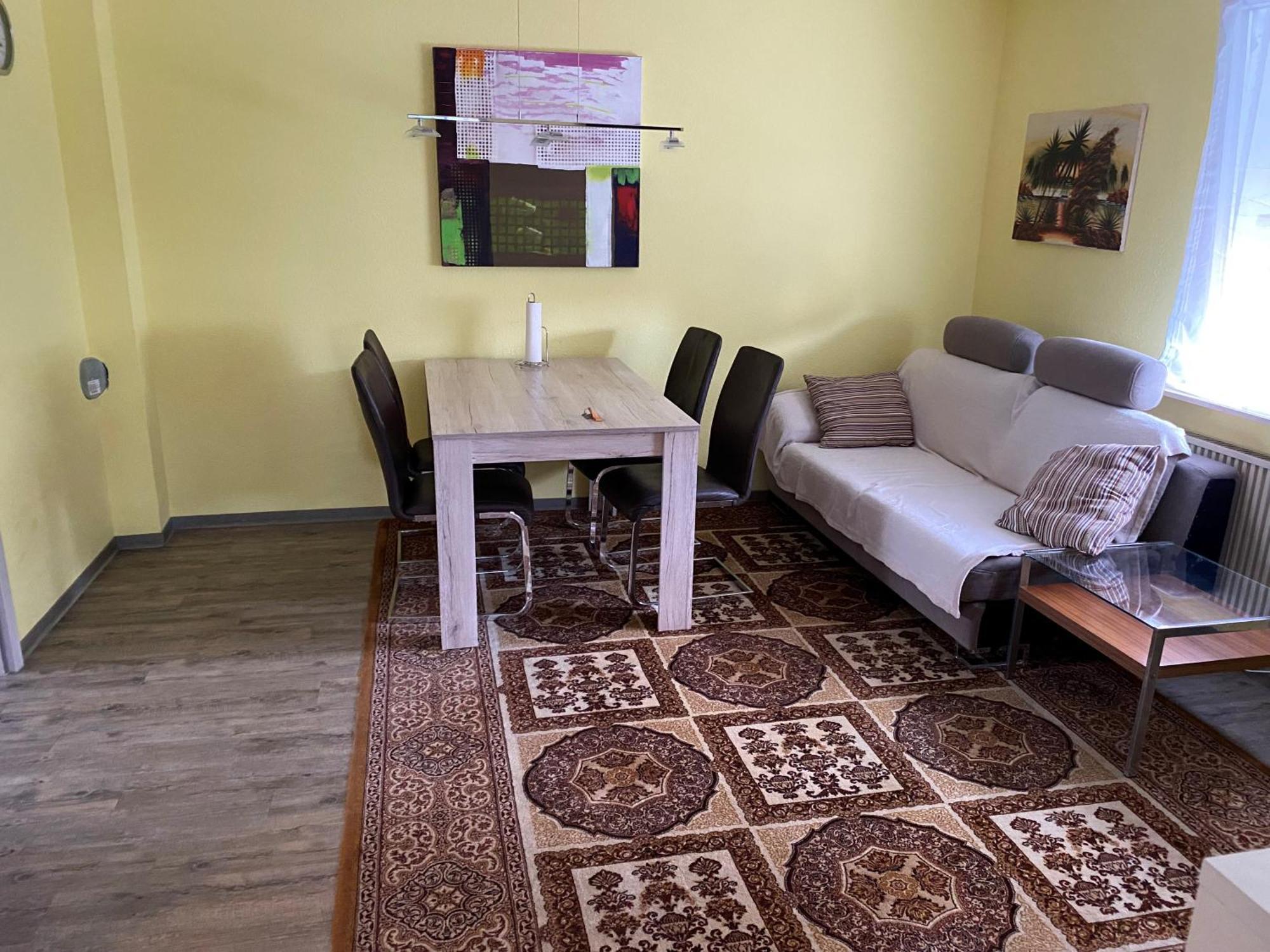 Ferienwohnung Pfeifer Friedrichsdorf Luaran gambar